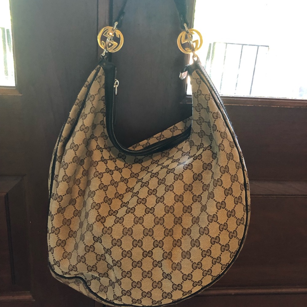 Gucci Hobo bag